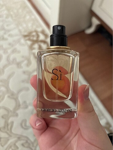 Armani si