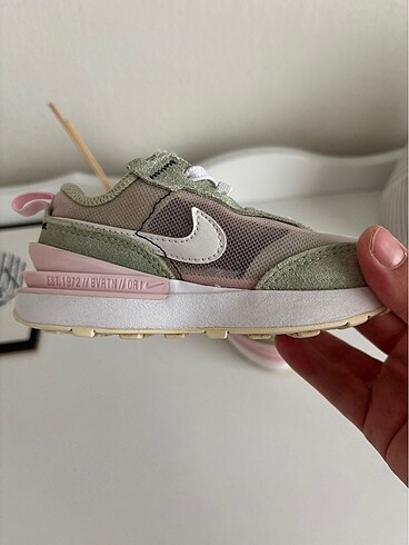25 Beden çeşitli Renk Nike kız çocuk ayakkabı