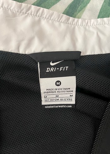11-12 Yaş Beden Nike Eşofman Takımı