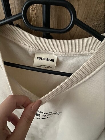 PULL&BEAR SWEATSHIRT