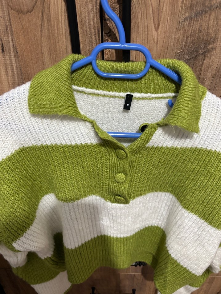 Yeşil Beyaz Örgü Polo Yaka Kadın Kazak - Görsel 2