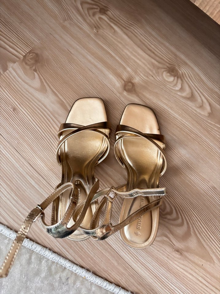 Stradivarius Topuklu Kadın Ayakkabı - Görsel 4