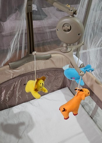 Baby&Plus Cibinlikli Park Beşik-70×110 cm - Görsel 5