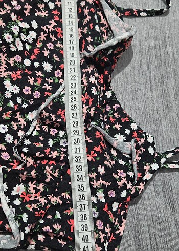 Çiçek Desenli Kısa Tulum - Görsel 6