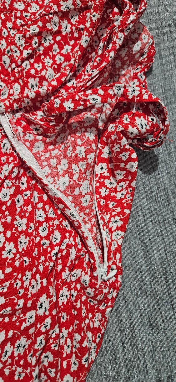 Kırmızı Çiçekli Fırfırlı Mini Etek - Görsel 5