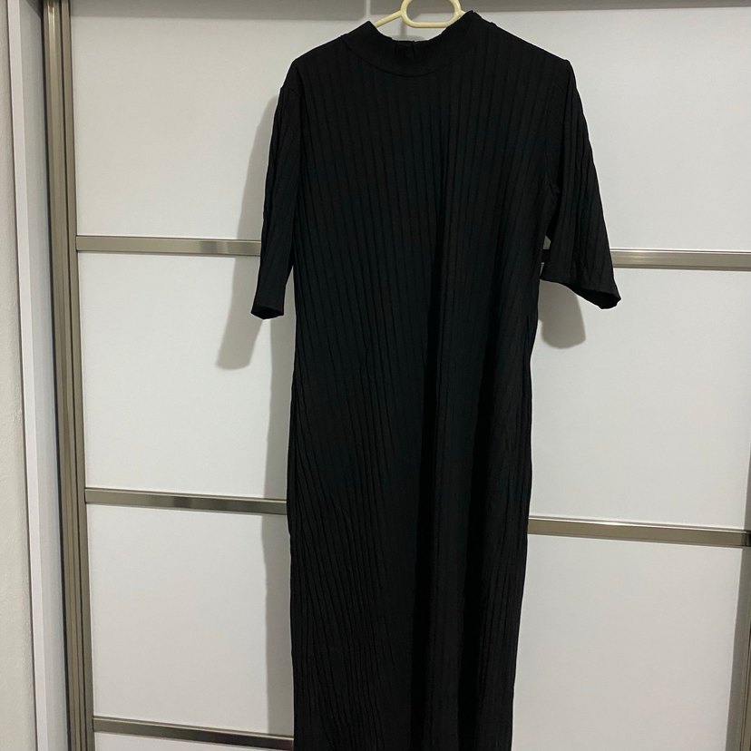 Kadın Siyah Yarım Kollu Triko Elbise - Görsel 3