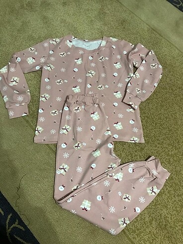 Kız çocuk pijama takımı