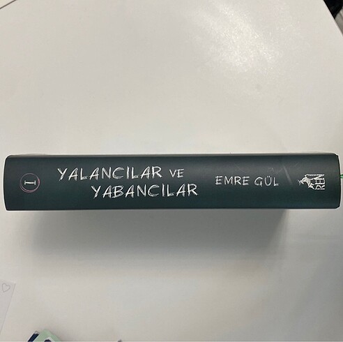  Beden İMZALI - Yalancılar ve Yabancılar 1