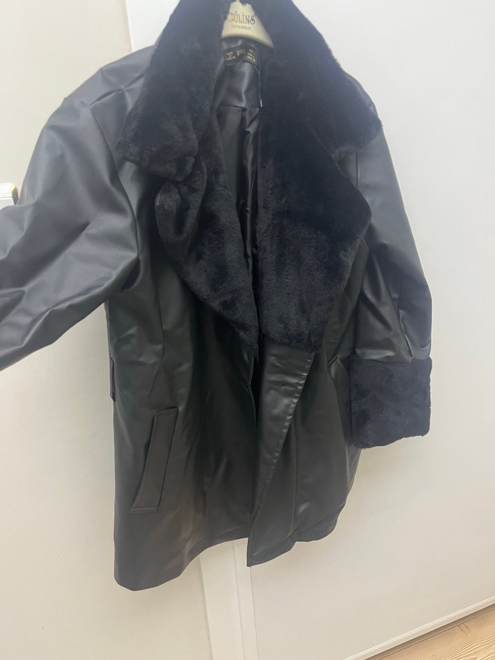 Siyah Şeffaf Deri Kadın Ceket - Görsel 3