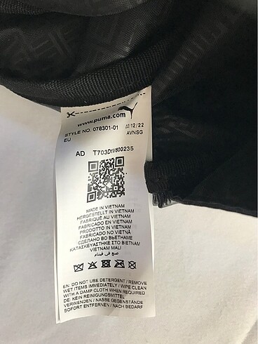  Beden siyah Renk Orijinal Puma çanta