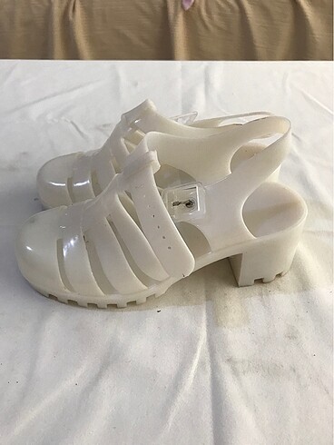 Diğer Topuklu sandalet
