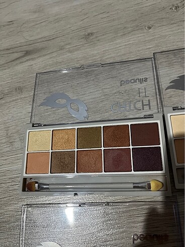MAC Far Paleti