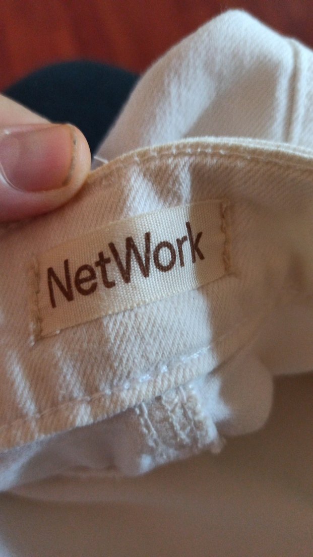 Düğmeli Beyaz Mini Kadın Şort - Görsel 5