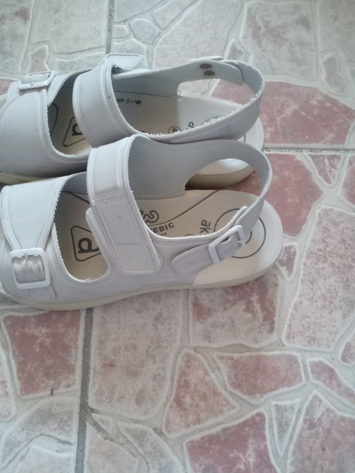 Beyaz Kadın Dolgu Topuklu Sandalet - Görsel 4