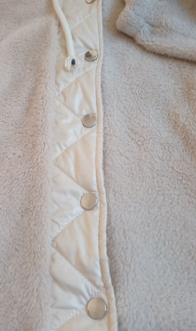 Beyaz Kadın Peluş Uzun Kollu Kaban - Görsel 5