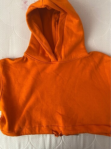Crop Sweatshirt
