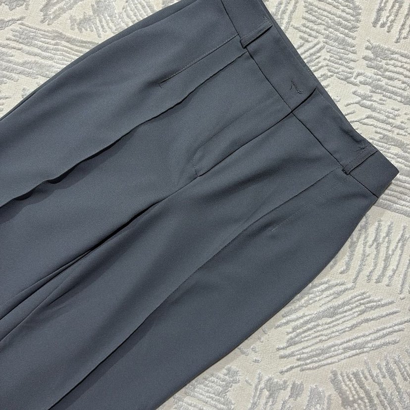 Gri Kadın Kumaş Pantolon Pilili - Görsel 4