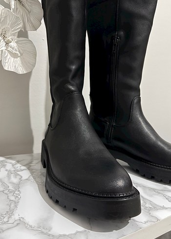İpekyol Siyah Çizme - Görsel 2