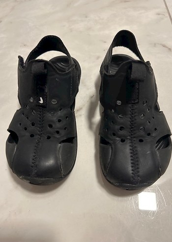 23 Beden siyah Renk Nike siyah sandalet