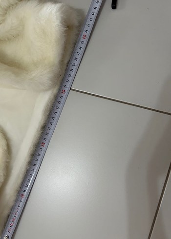 Beyaz Kürk Detaylı Midi Kadın Mont - Görsel 3