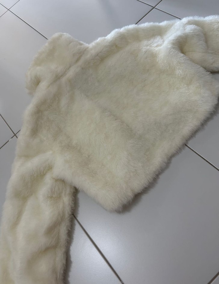 Beyaz Kürk Detaylı Midi Kadın Mont - Görsel 4