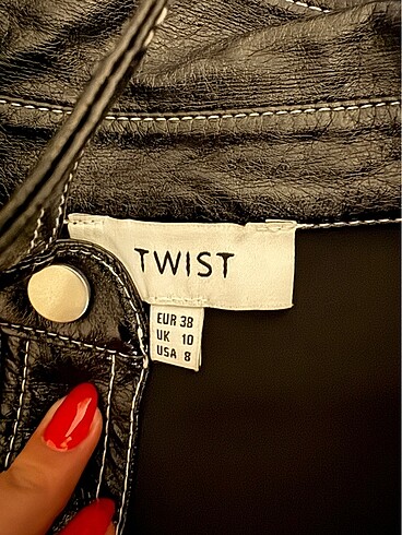 38 Beden twist deri gömlek