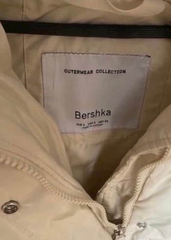 Beyaz Dik Yaka Şişme Kadın Mont - Görsel 4