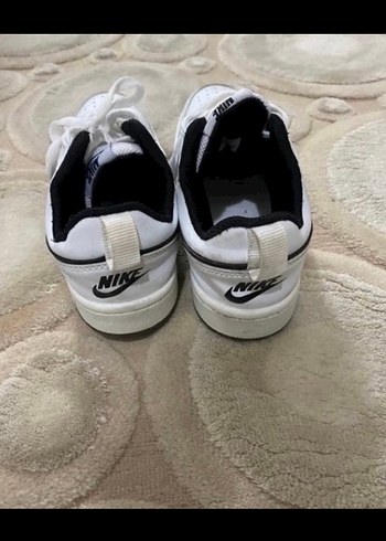 Beyaz Minimalist Kadın Spor Ayakkabı - Görsel 2