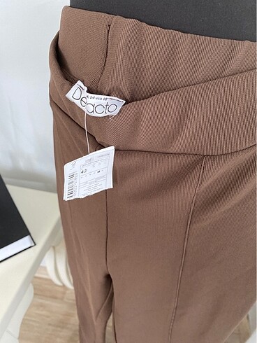 xl Beden Defacto likralı pantolon