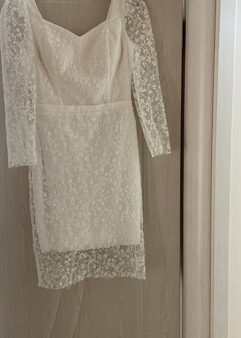 Dantel İşlemeli Beyaz Midi Abiye Elbise - Görsel 2