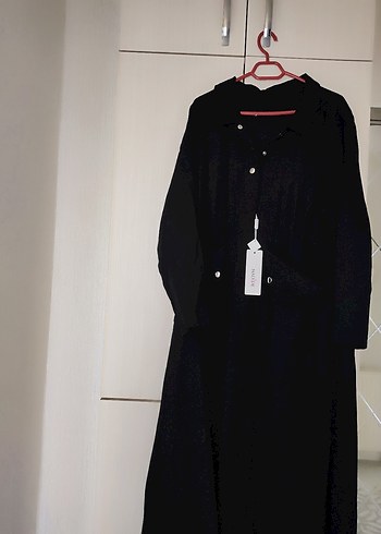 Düğmeli Siyah Uzun Keten Elbise - Görsel 6