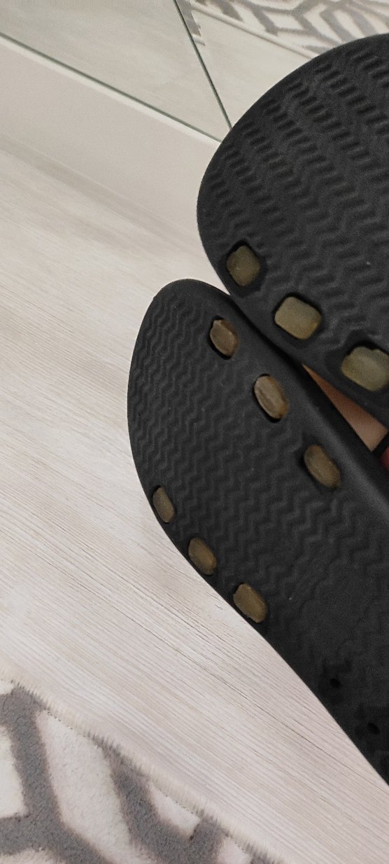 Erkek Parlak Altın Renkli Terlik - Görsel 4