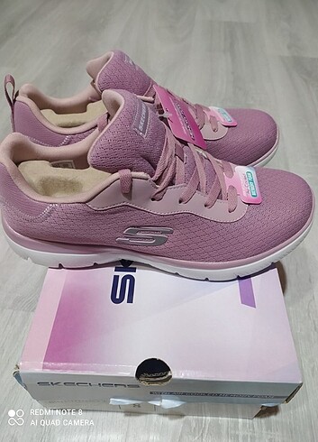 Skechers Skechers 38 numara kadın ayakkabı kullanılmamış 