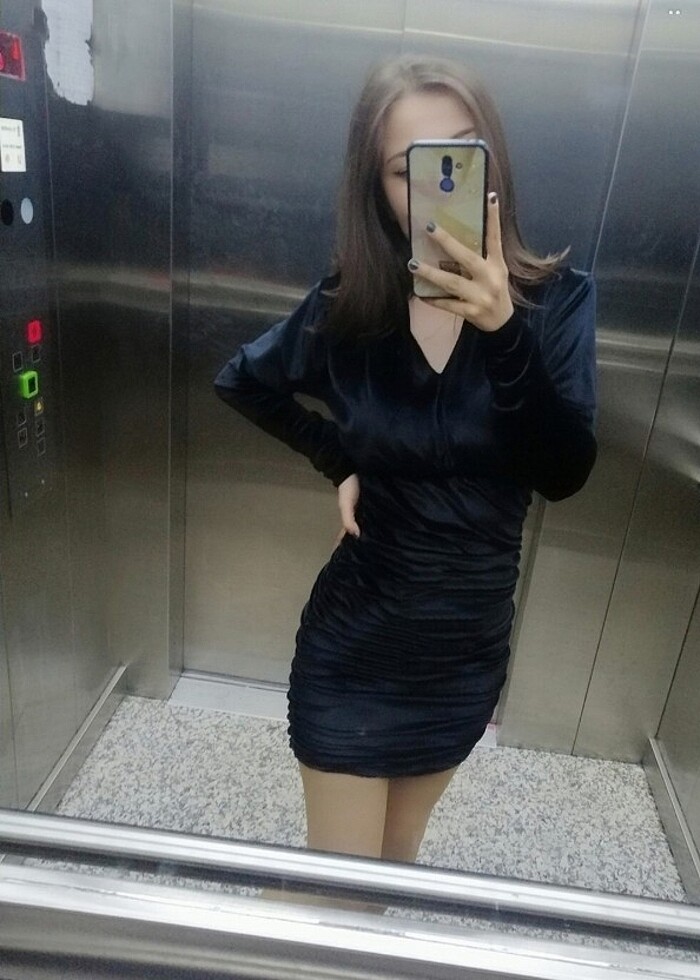 Siyah kısa elbise - Görsel 2