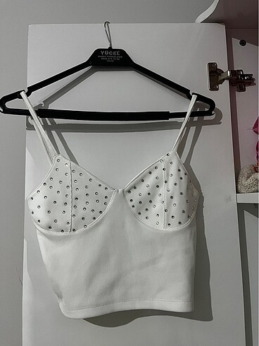 Bershka Taşlı crop