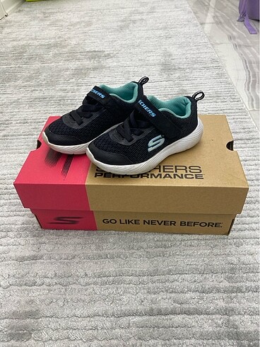 Az Kullanılmış Orjinal Skechers