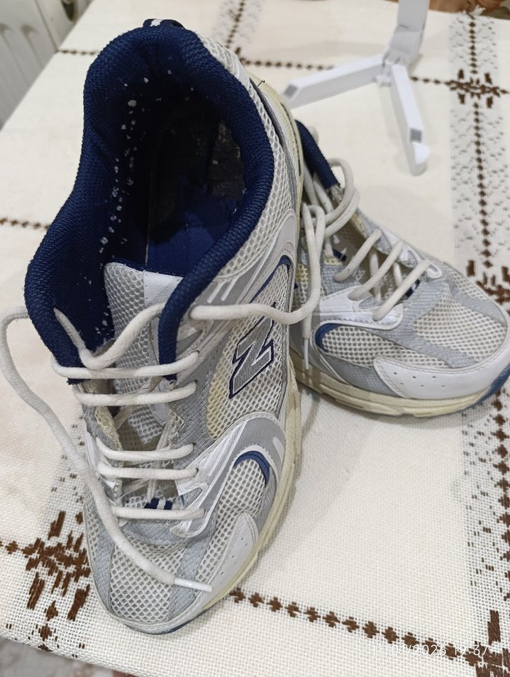 New Balance Gri Beyaz erkek  Kadın unisex Spor Ayakkabı - Görsel 3