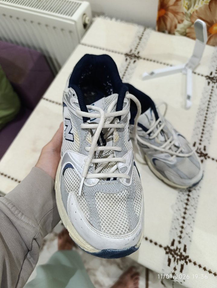 New Balance Gri Beyaz erkek  Kadın unisex Spor Ayakkabı - Görsel 2