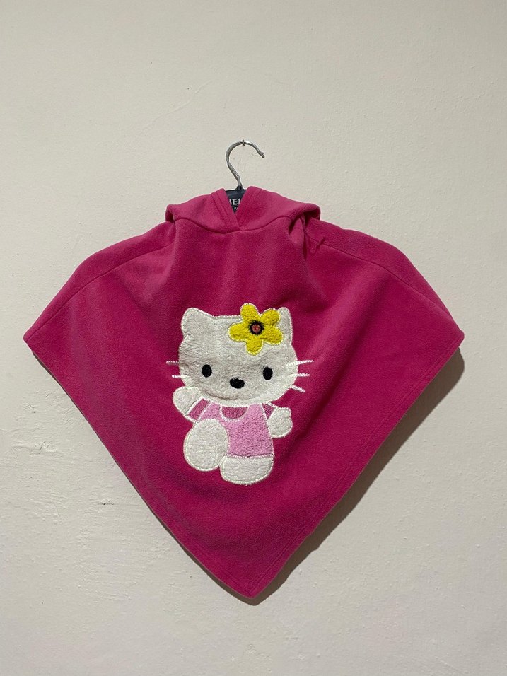 Kapüşonlu Nakışlı Kız Çocuk Panço - Görsel 2