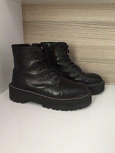 37 Beden Pull&Bear Bot