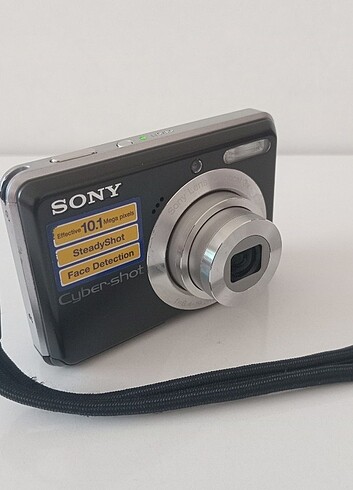Sony CyberShot DSC-S930 Dijital Fotoğraf Makinesi 10.1 Megapikse