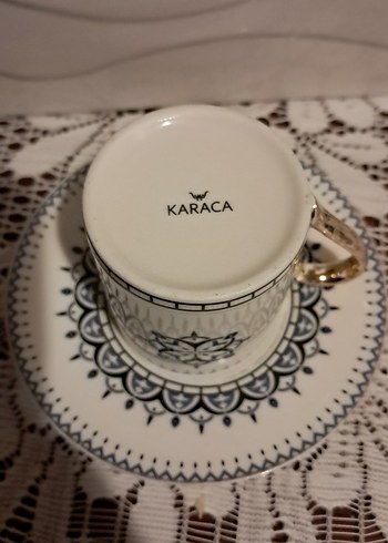 Beyaz ve Koyu Desenli Kahve Fincanı - Görsel 2