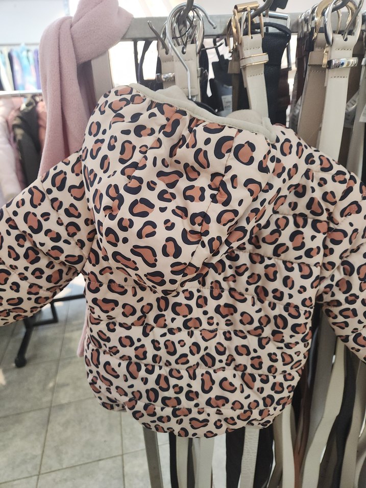 Kız Çocuk Leopar Desenli  Mont - Görsel 2