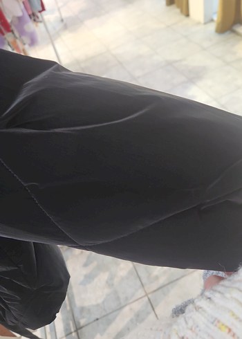 Siyah Düğmeli Kiz Çocuk Mont - Görsel 3