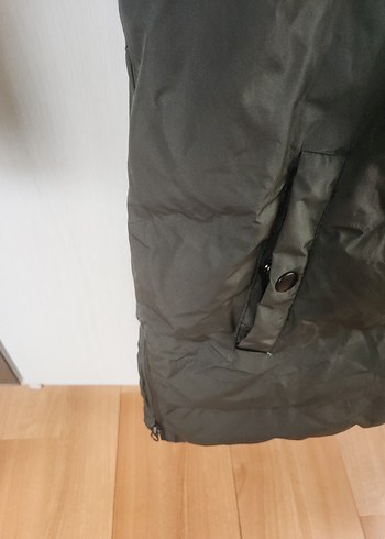 Yeşil Kapüşonlu Kadın Kışlık Mont - Görsel 3