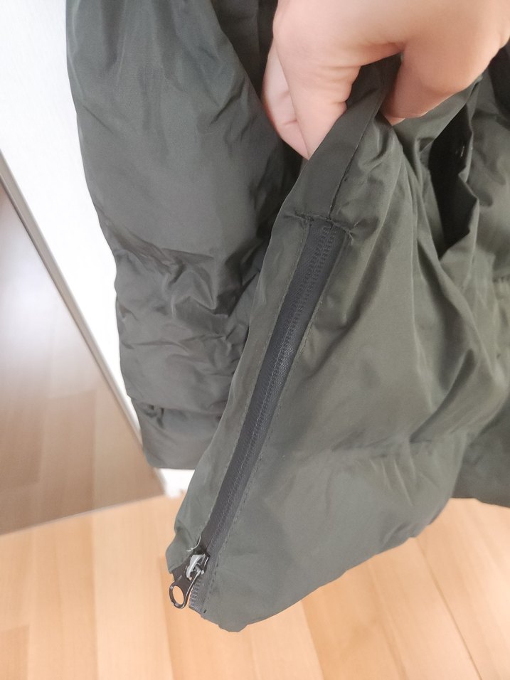 Yeşil Kapüşonlu Kadın Kışlık Mont - Görsel 4