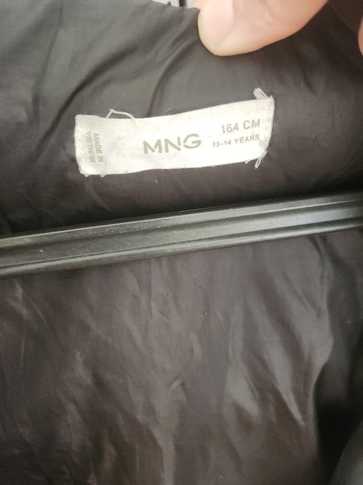 Yeşil Kapüşonlu Kadın Kışlık Mont - Görsel 2