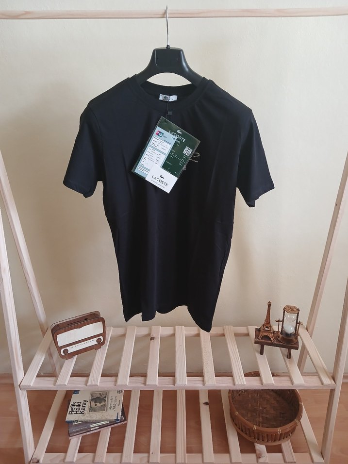 Lacoste Siyah Nakışlı Siyah Tişört - Görsel 3