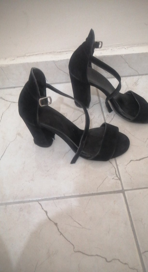 Siyah Tokalı Blok Topuklu Kadın Abiye Ayakkabı - Görsel 2