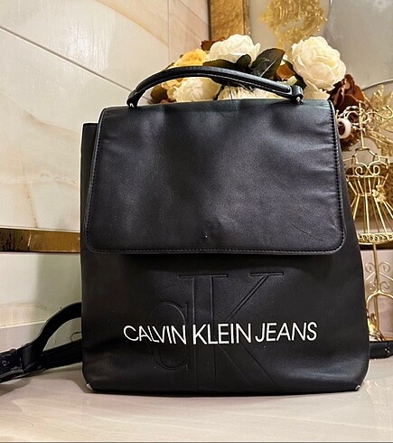 Calvin klein sırt çantası
